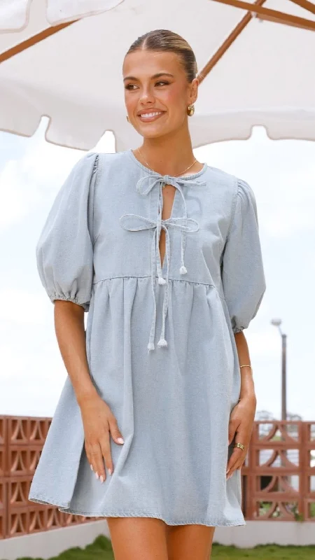 Mini dresses with halter necks for a stylish choice Kassie Tie Up Mini Dress - Light Denim Mini dresses with halter necks for a stylish choice Kassie Tie Up Mini Dress - Light Denim