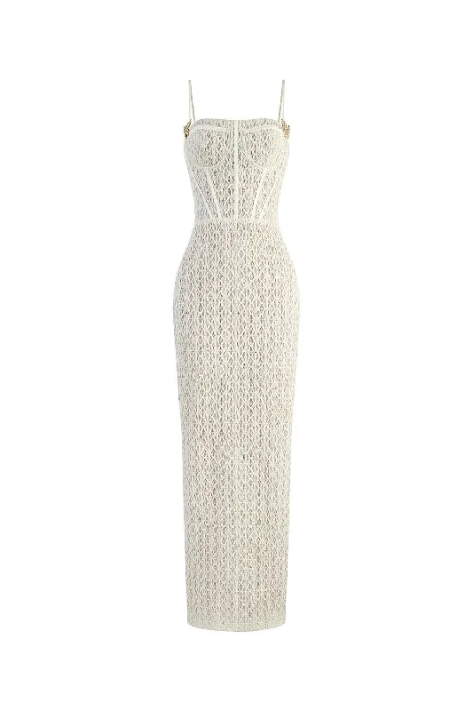 Stretchable Casual Dresses for a Flexible Fit Sylphina Sheath Semi-Heart Neck Lace Maxi Dress Stretchable Casual Dresses for a Flexible Fit Sylphina Sheath Semi-Heart Neck Lace Maxi Dress