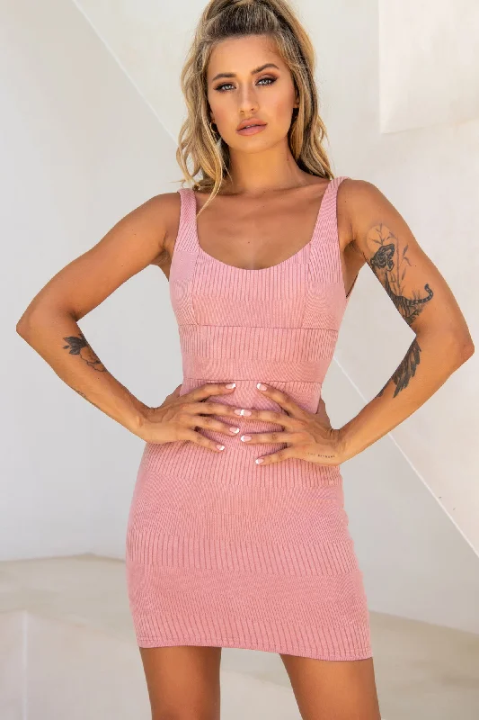 Metallic mini dresses for a glamorous event Workin' 9 to 5 Scoop Neck Pencil Dress Rose Metallic mini dresses for a glamorous event Workin' 9 to 5 Scoop Neck Pencil Dress Rose