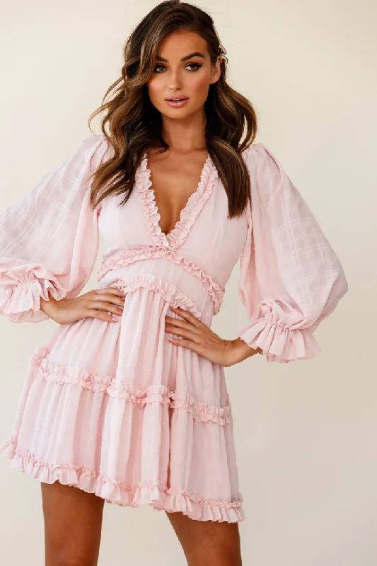 Sequined mini dresses for New Year's Eve Laney Cutout Back Balloon Sleeve Dress Baby Pink Sequined mini dresses for New Year's Eve Laney Cutout Back Balloon Sleeve Dress Baby Pink