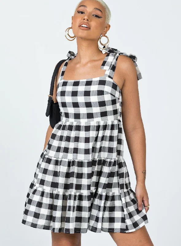 Pocket - Equipped Casual Dresses for Practicality​ Rae Mini Dress Black / White