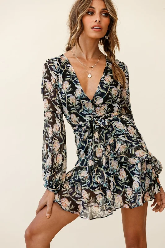 Mini dresses with geometric prints for a modern aesthetic Kerry Layered Balloon Sleeve Dress Banksia Print Black Mini dresses with geometric prints for a modern aesthetic Kerry Layered Balloon Sleeve Dress Banksia Print Black