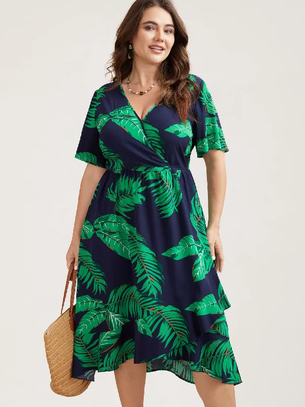 Concert - Wear Casual Dresses with a Fun Style Tropical Leaf Print Surplice Neck Midi Dress Concert - Wear Casual Dresses with a Fun Style Tropical Leaf Print Surplice Neck Midi Dress