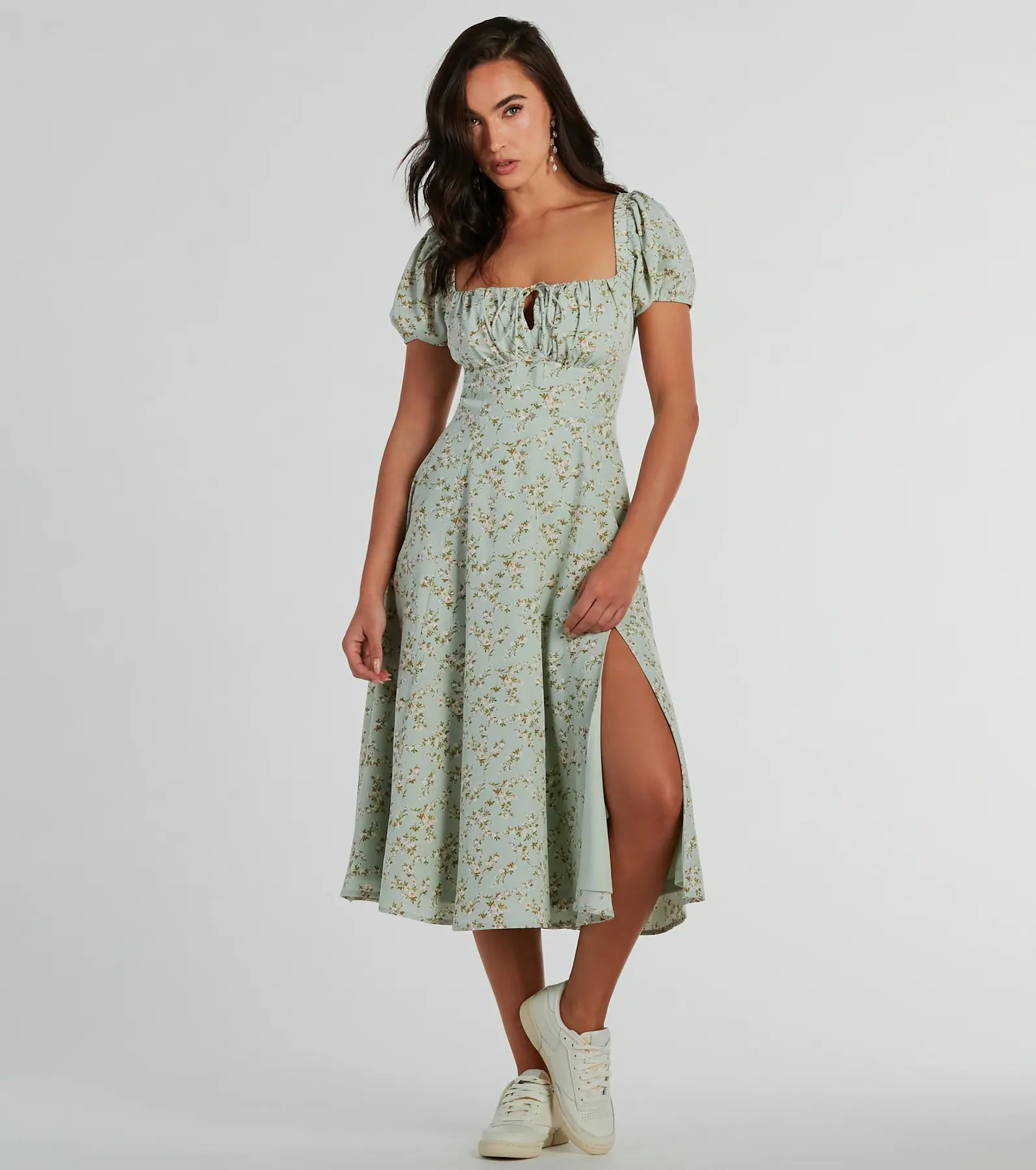 Short - Sleeve Casual Dresses with Printed Graphics RSVP To Cute Ditsy Wildflower Tie A-Line Midi Dress Short - Sleeve Casual Dresses with Printed Graphics RSVP To Cute Ditsy Wildflower Tie A-Line Midi Dress