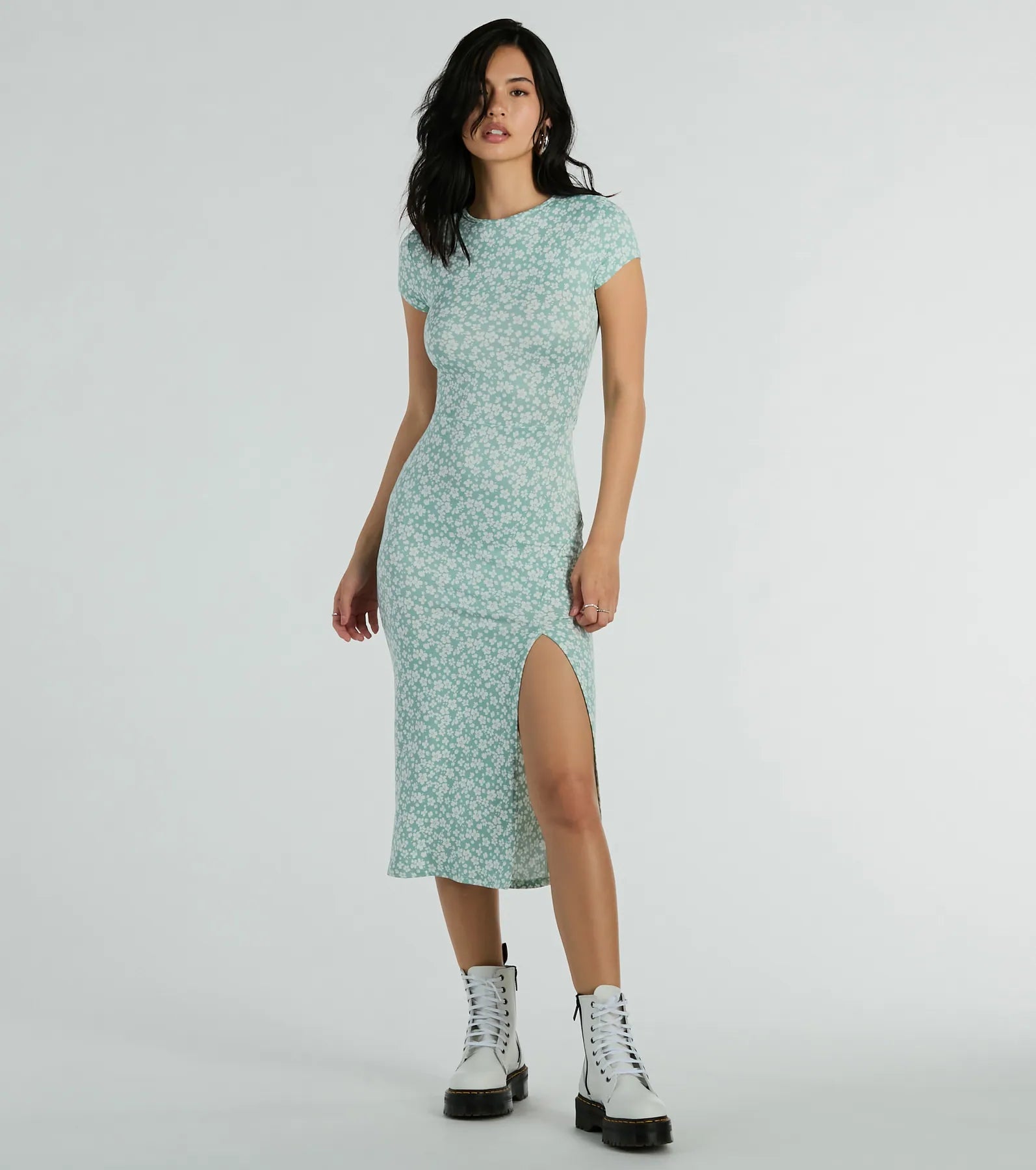 Party Casual Dresses for a Night Out Spring Fling High Slit Ditsy Floral Knit Midi Dress Party Casual Dresses for a Night Out Spring Fling High Slit Ditsy Floral Knit Midi Dress