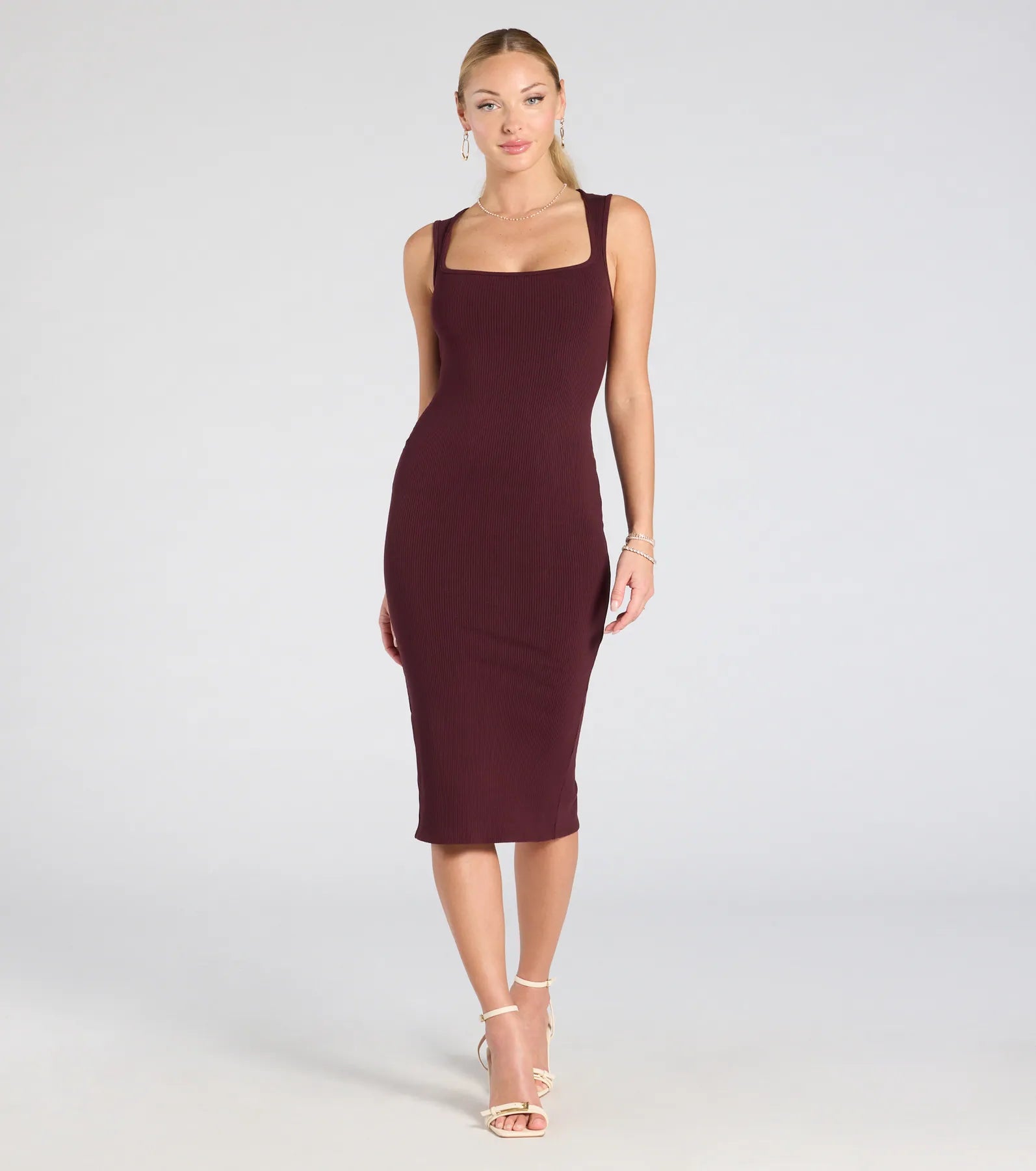 Button - Down Casual Dresses for a Classic Vibe Contemporary Sleek Bodycon Midi Dress Button - Down Casual Dresses for a Classic Vibe Contemporary Sleek Bodycon Midi Dress