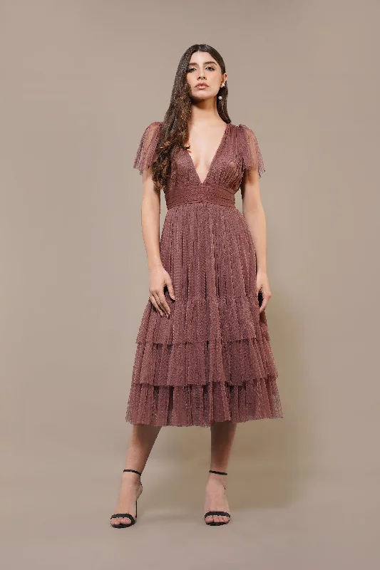 Ombre - Dyed Casual Dresses for a Gradient Effect Madison Rose Brown Tulle Bridesmaid Midi Dress Ombre - Dyed Casual Dresses for a Gradient Effect Madison Rose Brown Tulle Bridesmaid Midi Dress