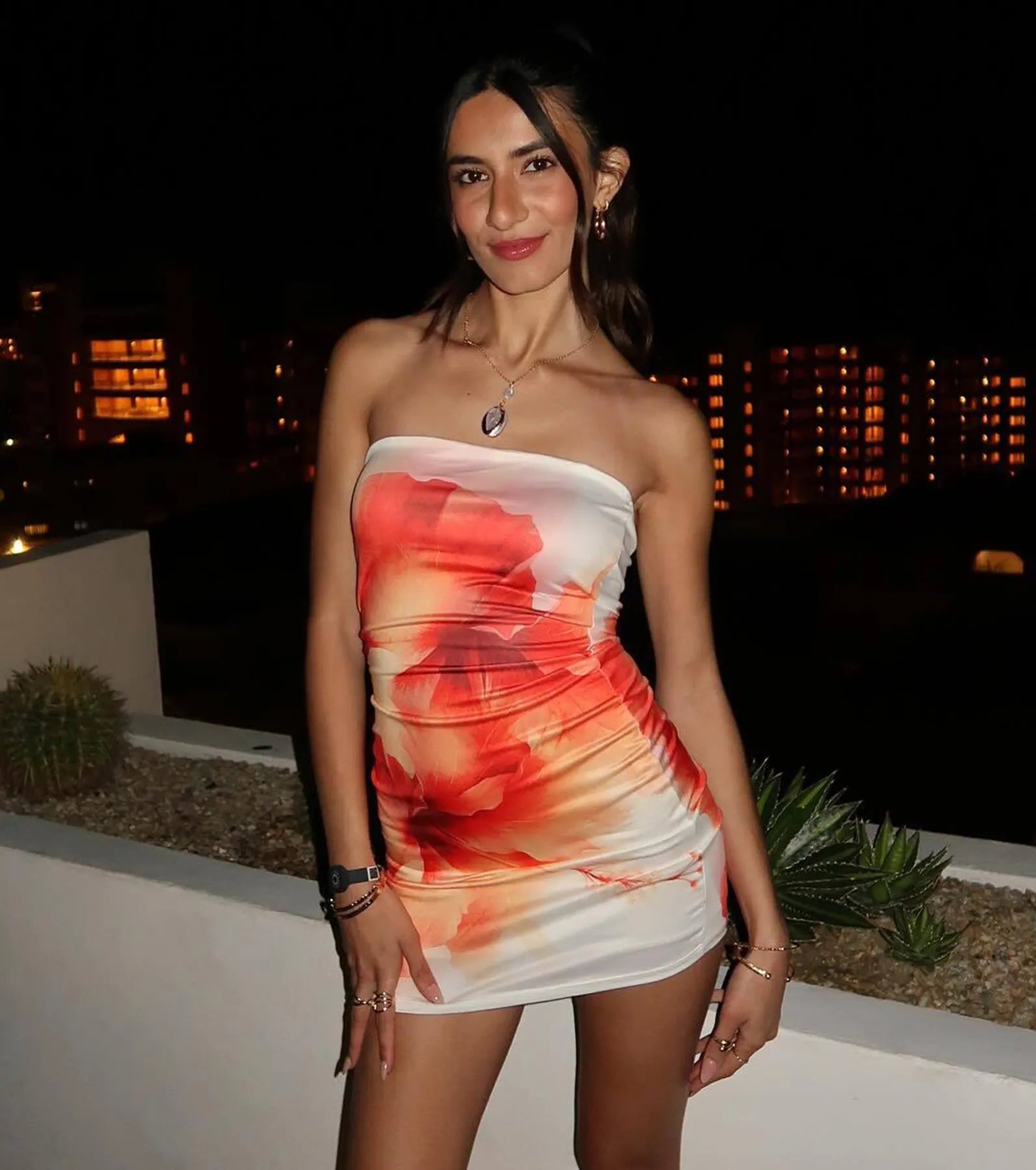 Sleep - Wear Inspired Casual Dresses for a Cozy Feel Bold Vibe Floral Print Strapless Bodycon Mini Dress Sleep - Wear Inspired Casual Dresses for a Cozy Feel Bold Vibe Floral Print Strapless Bodycon Mini Dress