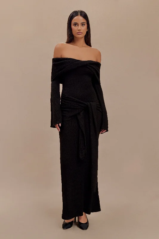 Maxi dresses with thin spaghetti straps for a delicate and feminine feel Cameron Off Shoulder Tie Maxi Dress - Black Maxi dresses with thin spaghetti straps for a delicate and feminine feel Cameron Off Shoulder Tie Maxi Dress - Black