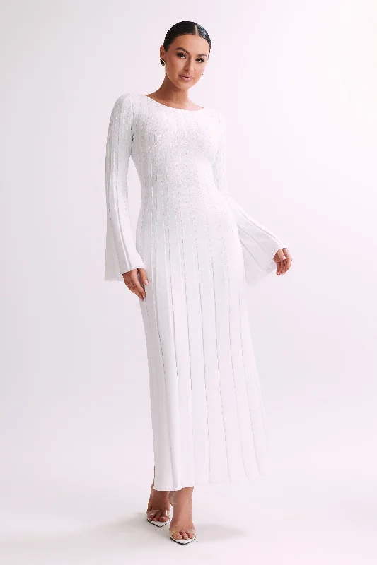 Strapless maxi dresses for a beachside vacation Mabel Long Sleeve Knit Maxi Dress - White Strapless maxi dresses for a beachside vacation Mabel Long Sleeve Knit Maxi Dress - White