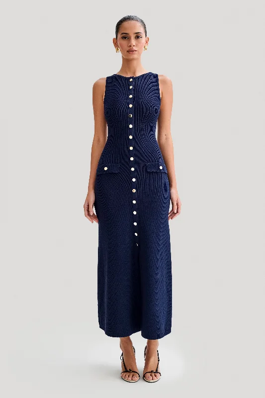 Maxi dresses with mesh panels for a sexy and trendy appearance Sawyer Sleeveless Buttoned Maxi Dress - Navy Maxi dresses with mesh panels for a sexy and trendy appearance Sawyer Sleeveless Buttoned Maxi Dress - Navy