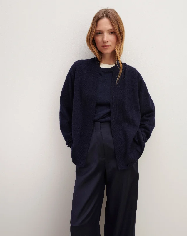 cropped women cardigan to pair with high - waisted jeans Veste courte ceinturée