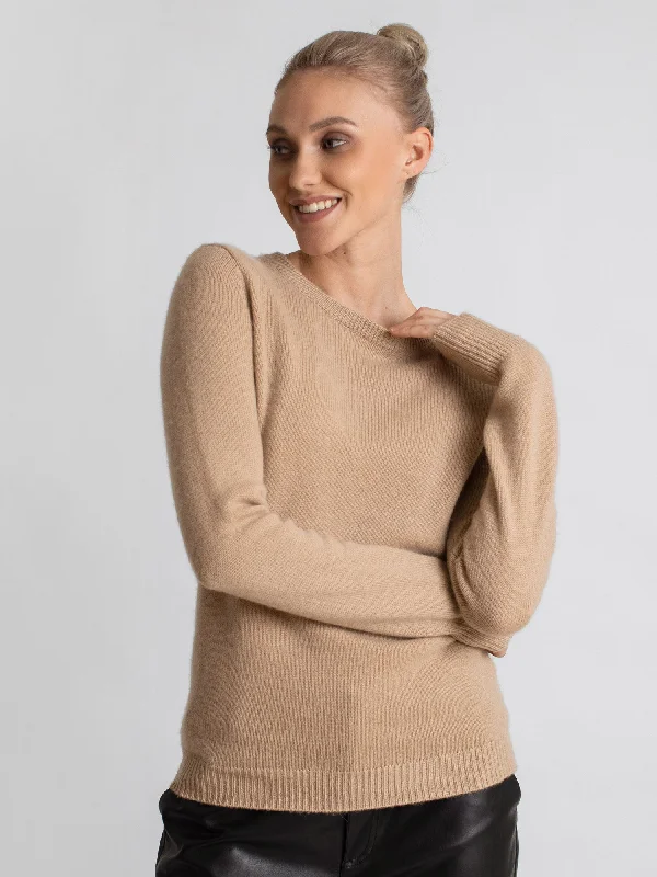 Cropped Women's Angora Blend Sweaters for a Trendy Look Cashmere sweater "Saga" - sand