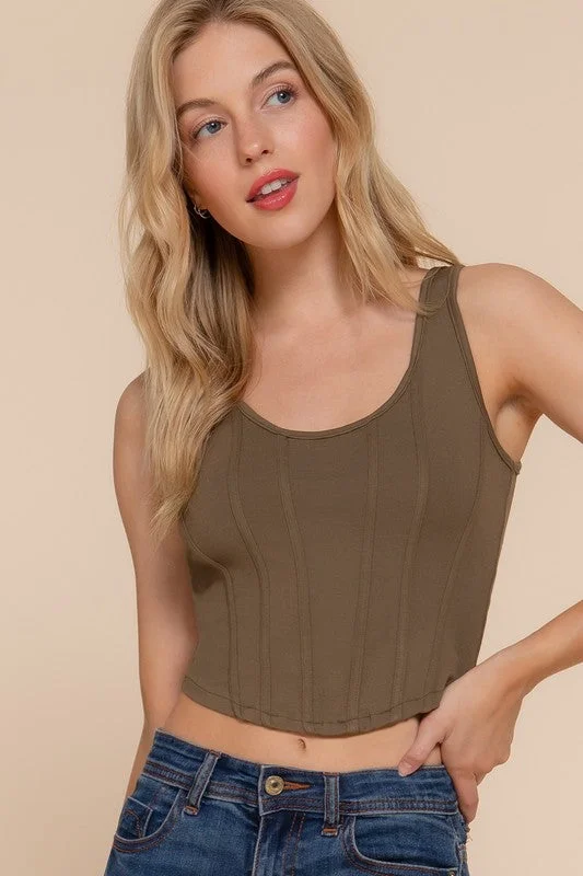 Women's Sleeveless Ribbed Tank Tops for a Trendy Look ELOWEN CURVED HEM LINED KNIT TANK TOP Women's Sleeveless Ribbed Tank Tops for a Trendy Look ELOWEN CURVED HEM LINED KNIT TANK TOP