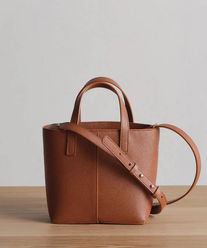 Plus Size Women's Asymmetric Hem Sweater Dresses in Modern Designs Mini Leather Tote Plus Size Women's Asymmetric Hem Sweater Dresses in Modern Designs Mini Leather Tote