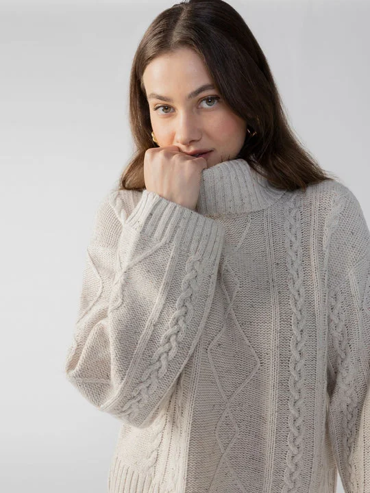 Hooded Women's Fleece - Lined Sweaters for Winter Mod Cable Sweater