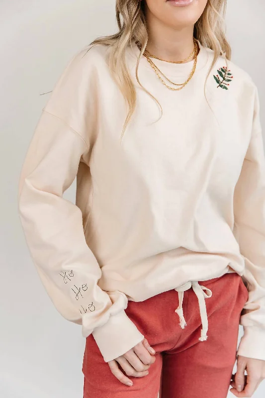 Graphic Print Women's Pullovers with Inspirational Quotes Women's University Pullover In Holiday Kisses Graphic Print Women's Pullovers with Inspirational Quotes Women's University Pullover In Holiday Kisses