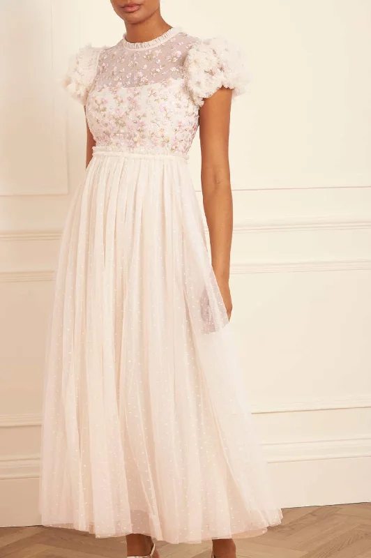Mini Women Dress with a Short Hem for a Young and Trendy Style Dahlia Ditsy Bodice Round Neck Ankle Gown Mini Women Dress with a Short Hem for a Young and Trendy Style Dahlia Ditsy Bodice Round Neck Ankle Gown