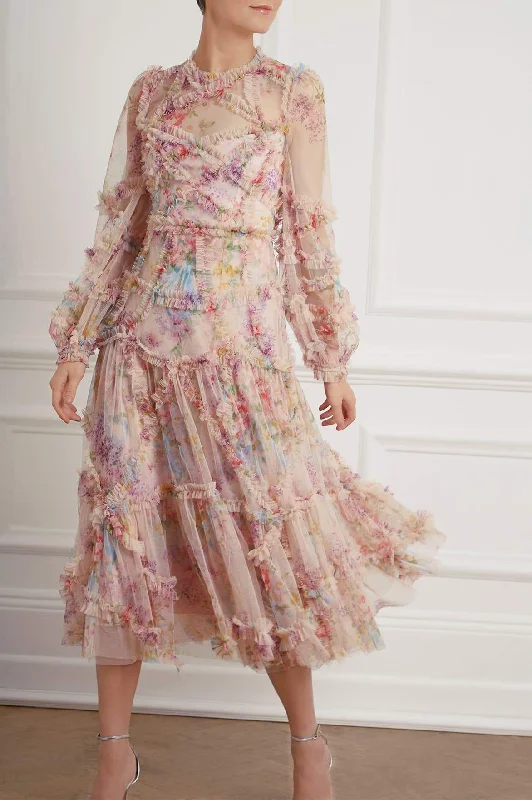 Maxi Women Dress with Floral Print for a Bohemian Vibe Floral Diamond Ruffle Ballerina Dress Maxi Women Dress with Floral Print for a Bohemian Vibe Floral Diamond Ruffle Ballerina Dress