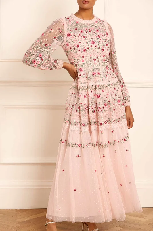 Off - the - Shoulder Women Dress for a Romantic and Feminine Look Ribbon Bouquet Gown Off - the - Shoulder Women Dress for a Romantic and Feminine Look Ribbon Bouquet Gown