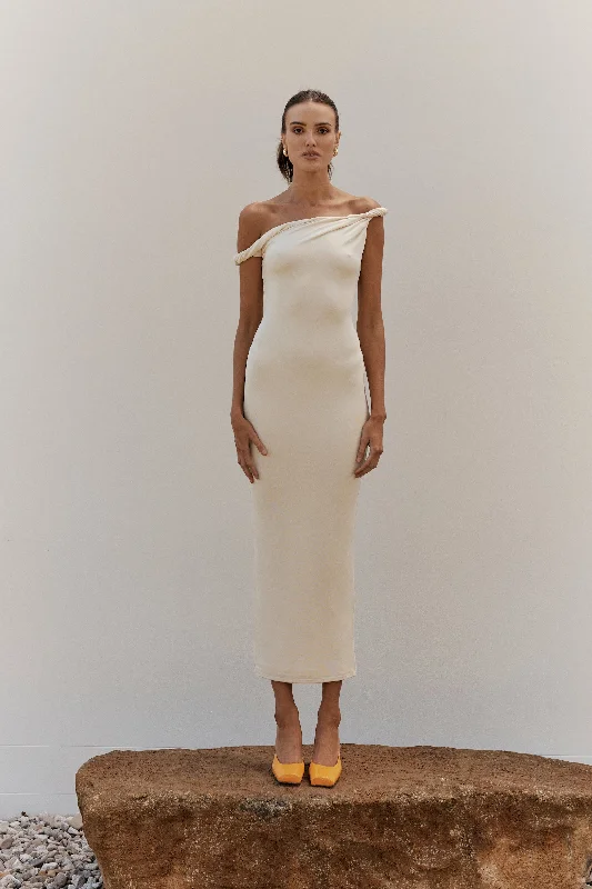 Lace - Embellished Women Dress for an Elegant and Sophisticated Appearance The Long Poppy Dress Cream Lace - Embellished Women Dress for an Elegant and Sophisticated Appearance The Long Poppy Dress Cream