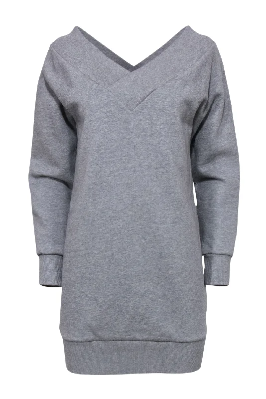Empire Waist Women Dress to Accentuate the Bust and Conceal the Waist Empire Waist Women Dress to Accentuate the Bust and Conceal the Waist Burberry - Gray Off-the-Shoulder Sweatshirt Dress Sz S Empire Waist Women Dress to Accentuate the Bust and Conceal the Waist Empire Waist Women Dress to Accentuate the Bust and Conceal the Waist Burberry - Gray Off-the-Shoulder Sweatshirt Dress Sz S