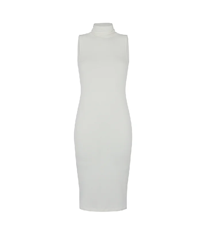 Long - Sleeve Women Dress in Velvet for a Luxurious Winter Look Long - Sleeve Women Dress in Velvet for a Luxurious Winter Look Coco White Midi Dress Long - Sleeve Women Dress in Velvet for a Luxurious Winter Look Long - Sleeve Women Dress in Velvet for a Luxurious Winter Look Coco White Midi Dress