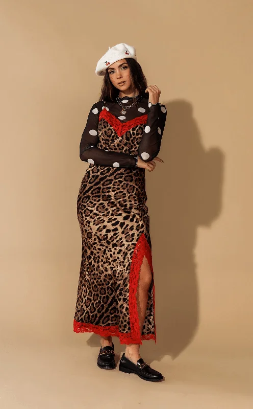 Sleeveless Women Dress in Bright Colors for Summer Parties Sleeveless Women Dress in Bright Colors for Summer Parties Icons Only Lace Slip Dress in Leopard Sleeveless Women Dress in Bright Colors for Summer Parties Sleeveless Women Dress in Bright Colors for Summer Parties Icons Only Lace Slip Dress in Leopard