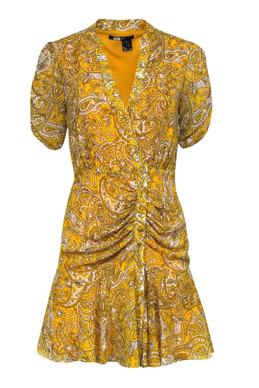 Printed Abstract Women Dress for a Modern and Artistic Appeal Printed Abstract Women Dress for a Modern and Artistic Appeal Jay Godfrey - Yellow & White Paisley Print Button-Up Puff Sleeve Ruched Dress Sz 2 Printed Abstract Women Dress for a Modern and Artistic Appeal Printed Abstract Women Dress for a Modern and Artistic Appeal Jay Godfrey - Yellow & White Paisley Print Button-Up Puff Sleeve Ruched Dress Sz 2