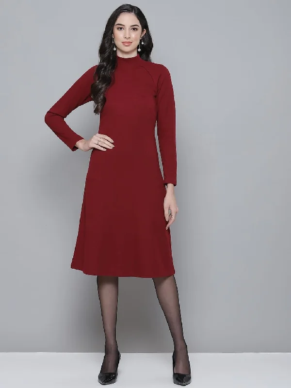 Halter Neck Women Dress to Show Off the Shoulders and Neckline Halter Neck Women Dress to Show Off the Shoulders and Neckline Maroon Rib Turtle Neck Raglan Sleeve Midi Dress Halter Neck Women Dress to Show Off the Shoulders and Neckline Halter Neck Women Dress to Show Off the Shoulders and Neckline Maroon Rib Turtle Neck Raglan Sleeve Midi Dress