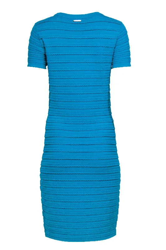 Mermaid - Style Women Dress with a Fitted Silhouette for Special Occasions Mermaid - Style Women Dress with a Fitted Silhouette for Special Occasions Michael Michael Kors - Turquoise Scalloped Edge Striped Bodycon Dress Sz M Mermaid - Style Women Dress with a Fitted Silhouette for Special Occasions Mermaid - Style Women Dress with a Fitted Silhouette for Special Occasions Michael Michael Kors - Turquoise Scalloped Edge Striped Bodycon Dress Sz M