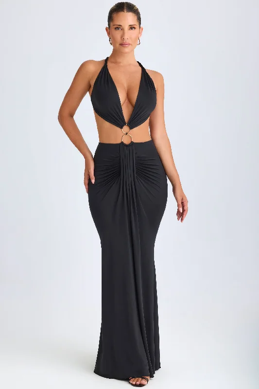 Long - Sleeve Women Dress in Velvet for a Luxurious Winter Look Long - Sleeve Women Dress in Velvet for a Luxurious Winter Look Hardware Detail Cut-Out Halterneck Maxi Dress in Black Long - Sleeve Women Dress in Velvet for a Luxurious Winter Look Long - Sleeve Women Dress in Velvet for a Luxurious Winter Look Hardware Detail Cut-Out Halterneck Maxi Dress in Black