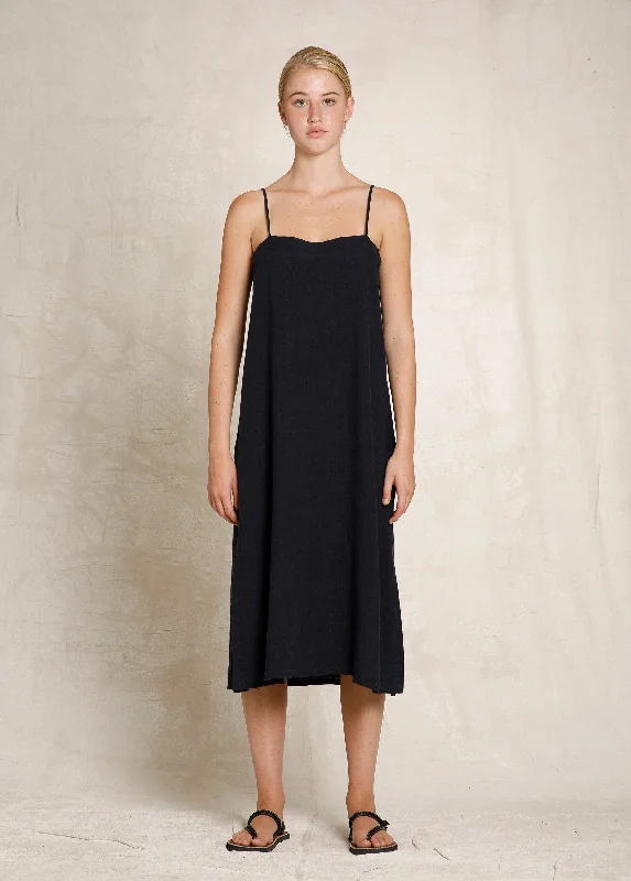 Strapless Women Dress with a Built - in Bra for Comfort and Support Strapless Women Dress with a Built - in Bra for Comfort and Support Perennial Slip Dress Strapless Women Dress with a Built - in Bra for Comfort and Support Strapless Women Dress with a Built - in Bra for Comfort and Support Perennial Slip Dress