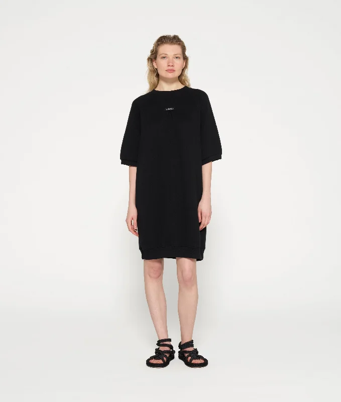 Sleeveless Women Dress in Bright Colors for Summer Parties Sleeveless Women Dress in Bright Colors for Summer Parties short sleeve sweat dress | black Sleeveless Women Dress in Bright Colors for Summer Parties Sleeveless Women Dress in Bright Colors for Summer Parties short sleeve sweat dress | black