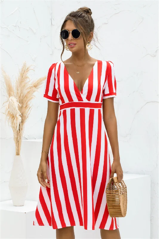 Mermaid - Style Women Dress with a Fitted Silhouette for Special Occasions Mermaid - Style Women Dress with a Fitted Silhouette for Special Occasions Miley Dress Mermaid - Style Women Dress with a Fitted Silhouette for Special Occasions Mermaid - Style Women Dress with a Fitted Silhouette for Special Occasions Miley Dress