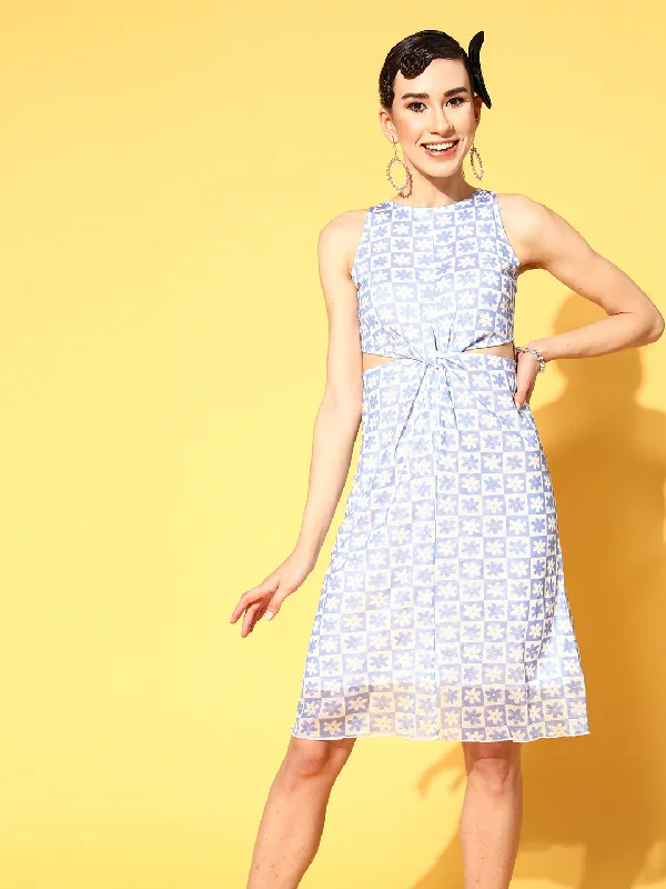 Empire Waist Women Dress to Accentuate the Bust and Conceal the Waist Empire Waist Women Dress to Accentuate the Bust and Conceal the Waist Women Blue & White Floral Front Twisted Dress Empire Waist Women Dress to Accentuate the Bust and Conceal the Waist Empire Waist Women Dress to Accentuate the Bust and Conceal the Waist Women Blue & White Floral Front Twisted Dress