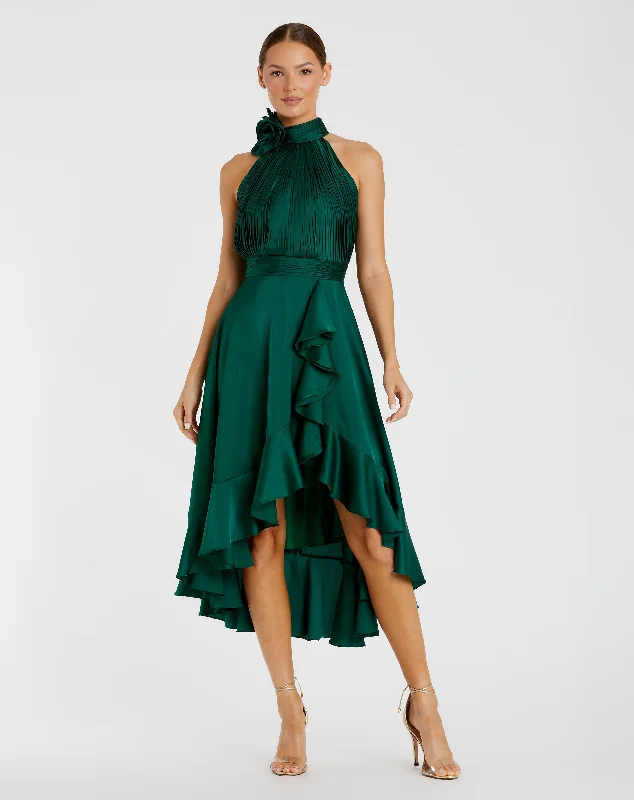 Midi dresses with satin - finish fabrics for a luxurious feel Green Halter Neck Flower Detail Ruffled Midi Dress Midi dresses with satin - finish fabrics for a luxurious feel Green Halter Neck Flower Detail Ruffled Midi Dress