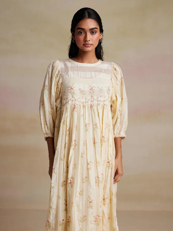 Midi dresses with animal prints for a bold and confident appearance Painter’s Dream Silk Midi Dress Midi dresses with animal prints for a bold and confident appearance Painter’s Dream Silk Midi Dress